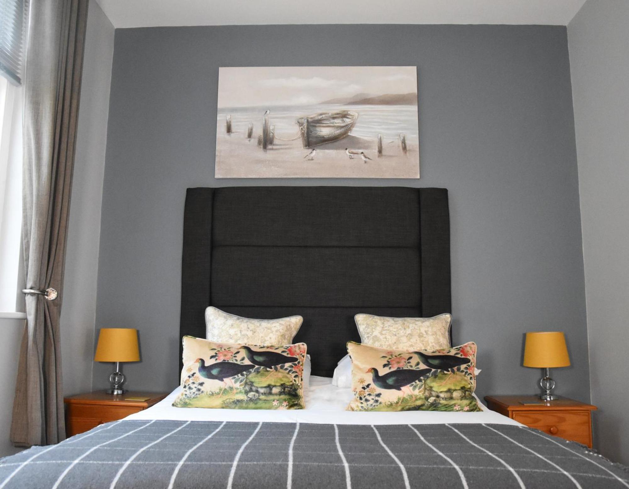 The Labouring Man Hotel Coldwaltham Room photo